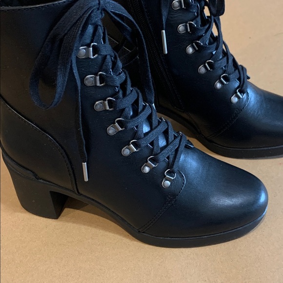 Abeo Black lace up boots - Picture 6 of 10